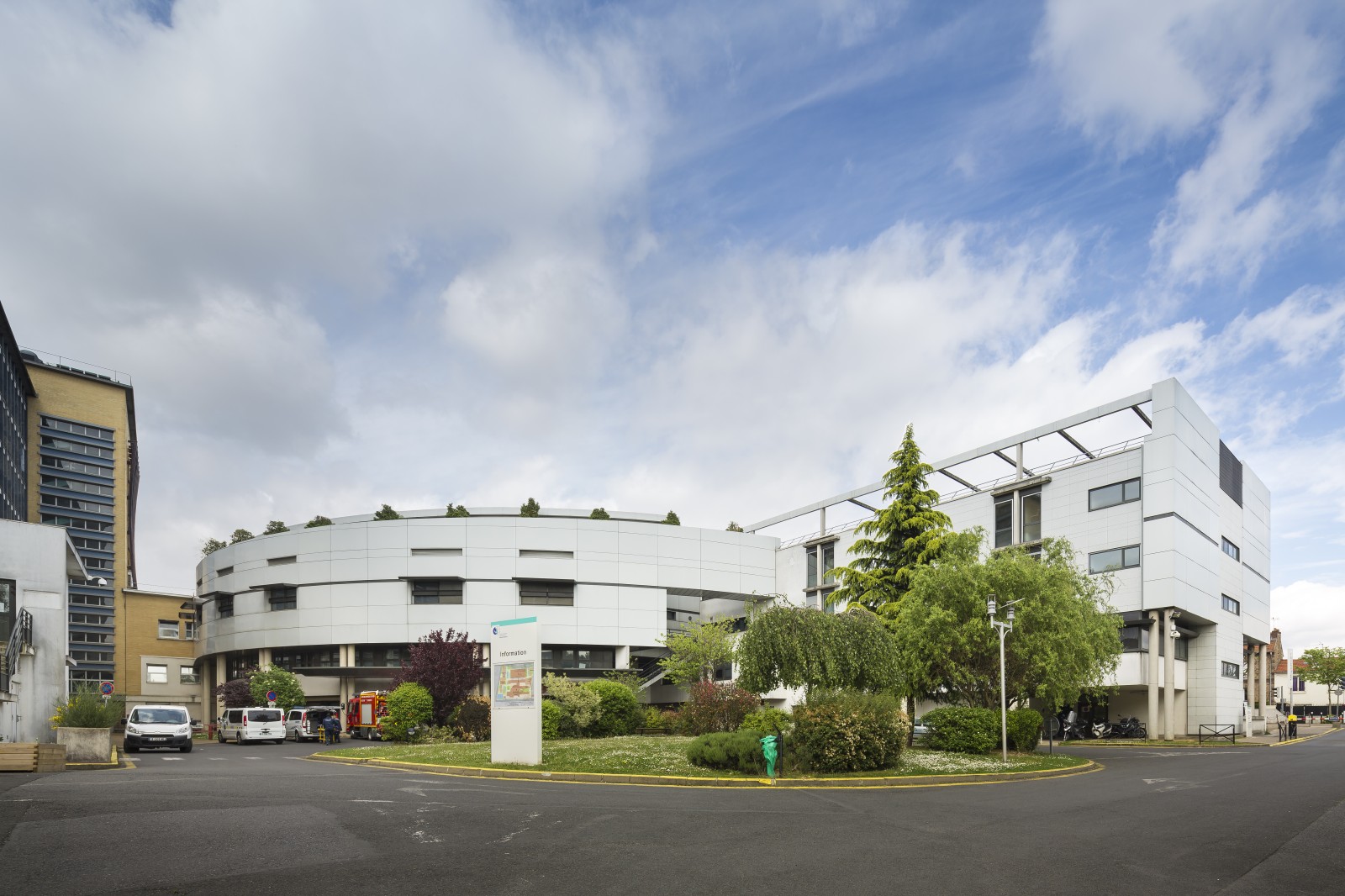 MBA - Michel Beauvais Associés, Montreuil, Centre André Grégoire -002