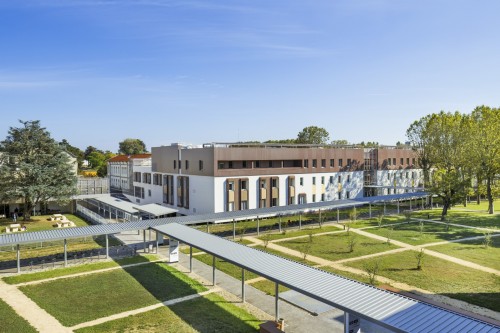 CH Le Vinatier